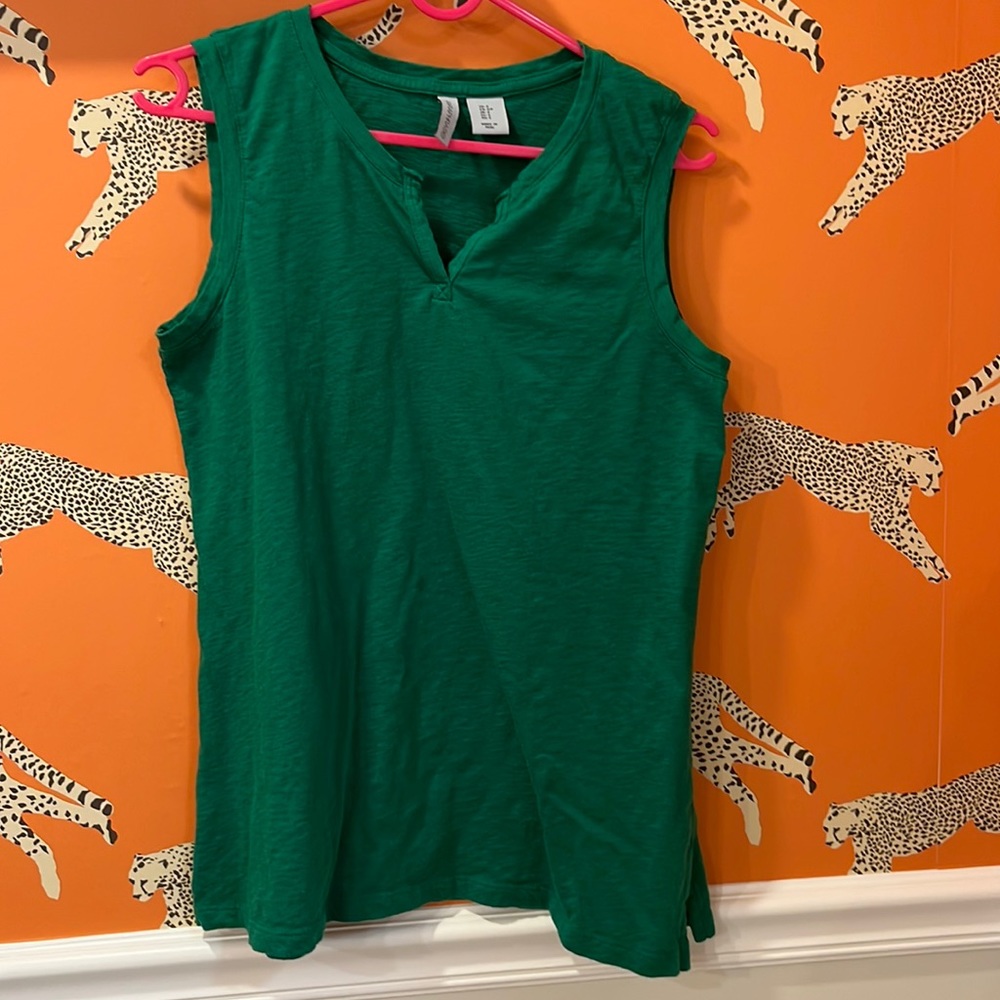 Paraphrase split neck tank